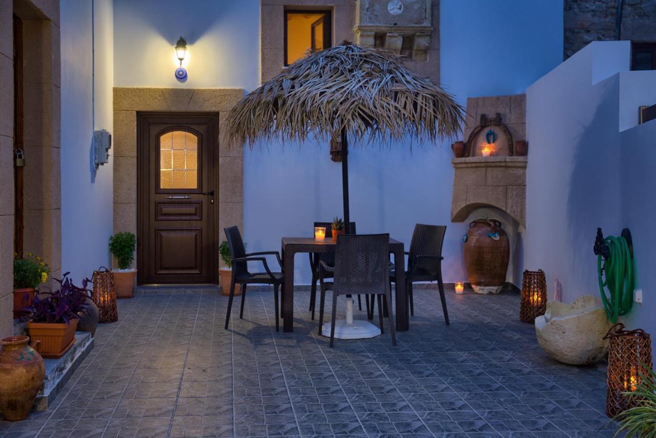 Stone Arch Villa Malona Village ภายนอก รูปภาพ